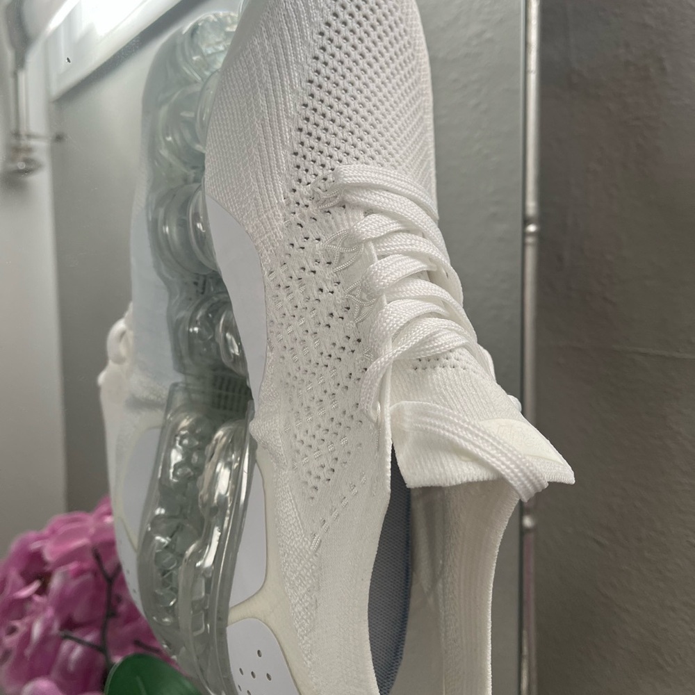 Nike VaporMax Flyknit Athletic Sneakers - White - Picture 3 of 6